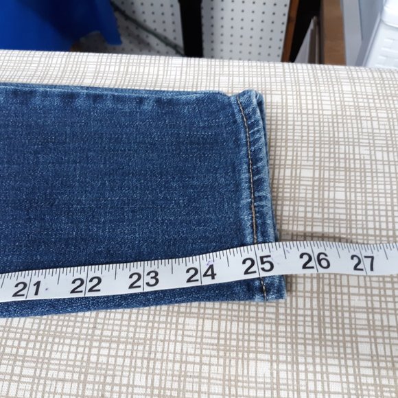 Levi's 721 Women's Jeans Size 27 High-Rise Skinny Distressed Medium Wash Blue - Picture 14 of 16